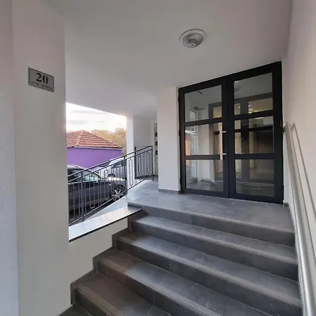 Lejlighed Vlyche Free Parking *