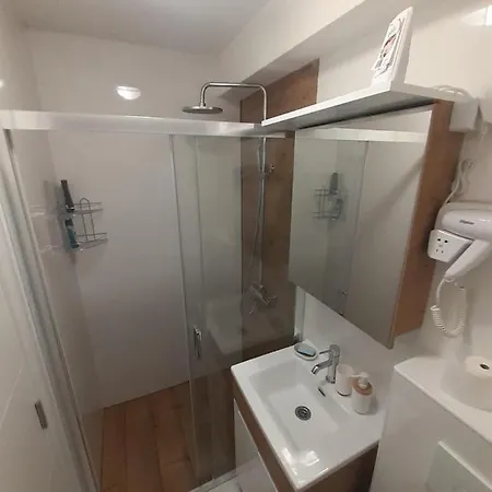 Vlyche Free Parking Apartment Nis