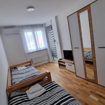 Apartment Vlyche Free Parking *