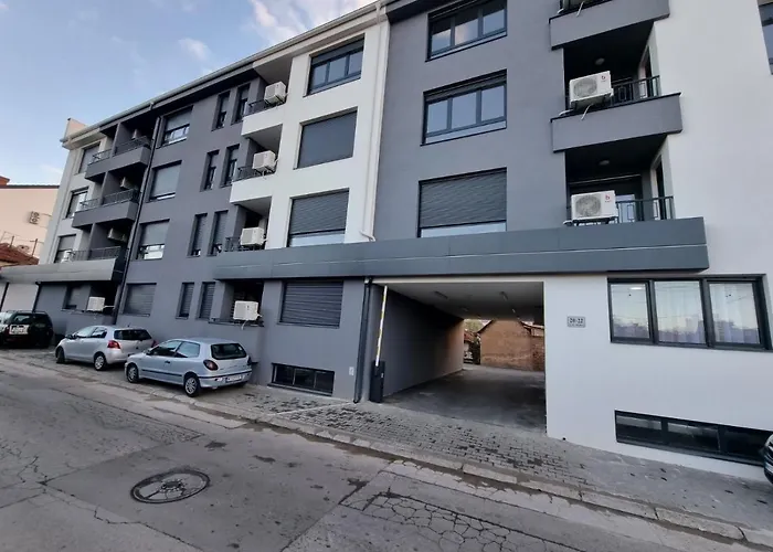 شقة Vlyche Free Parking Ni